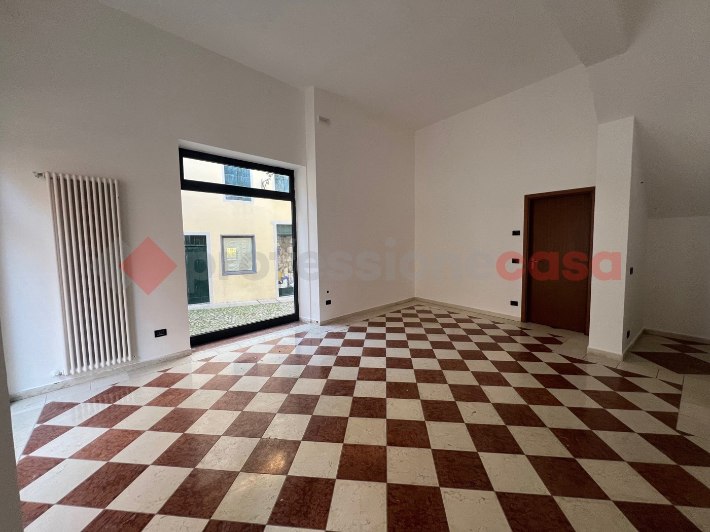 immagine annuncio 1 di 8