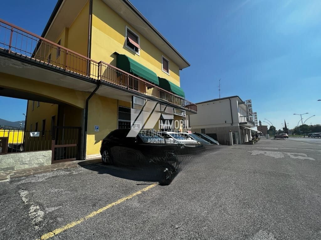 immagine annuncio 1 di 4