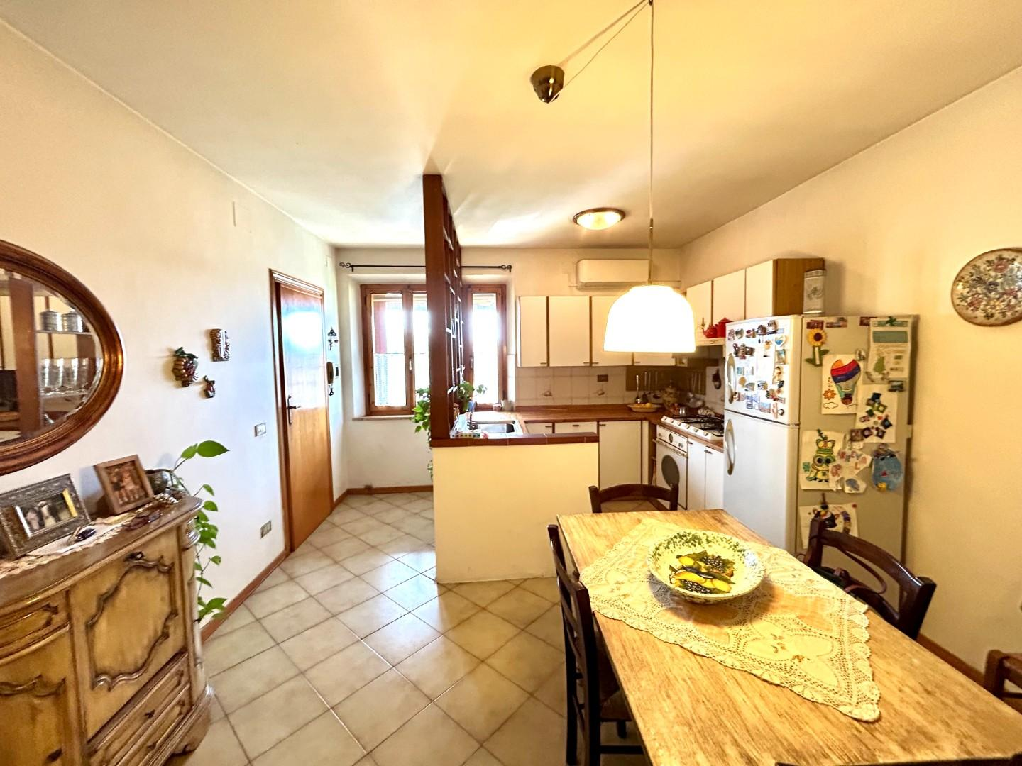 casa semindipendente in vendita a Casciana Terme Lari in zona Perignano