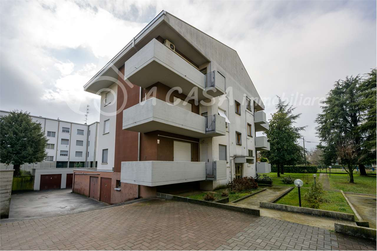 appartamento in vendita a Parma in zona Corcagnano