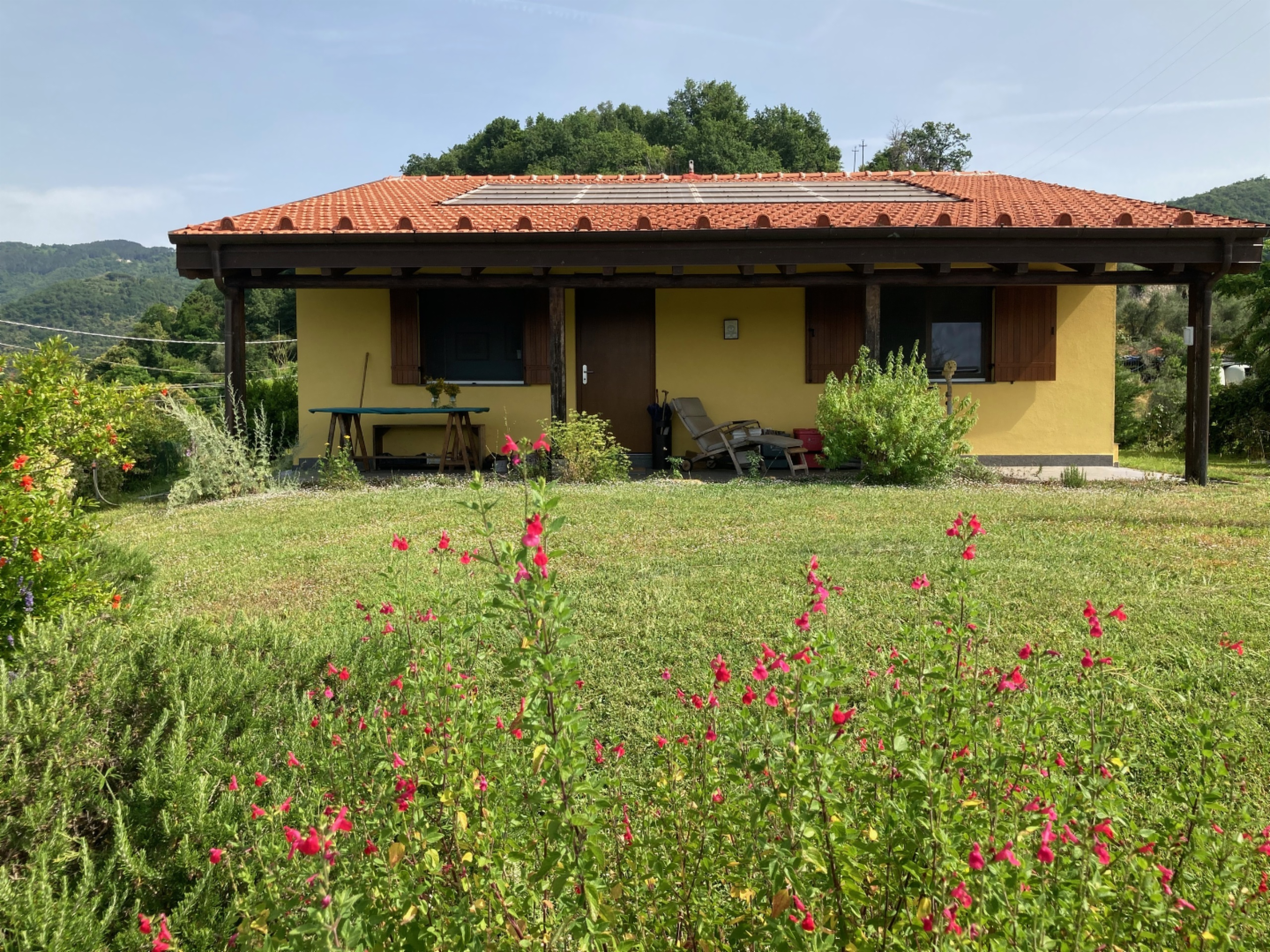 casa indipendente in vendita a Podenzana in zona Bagni