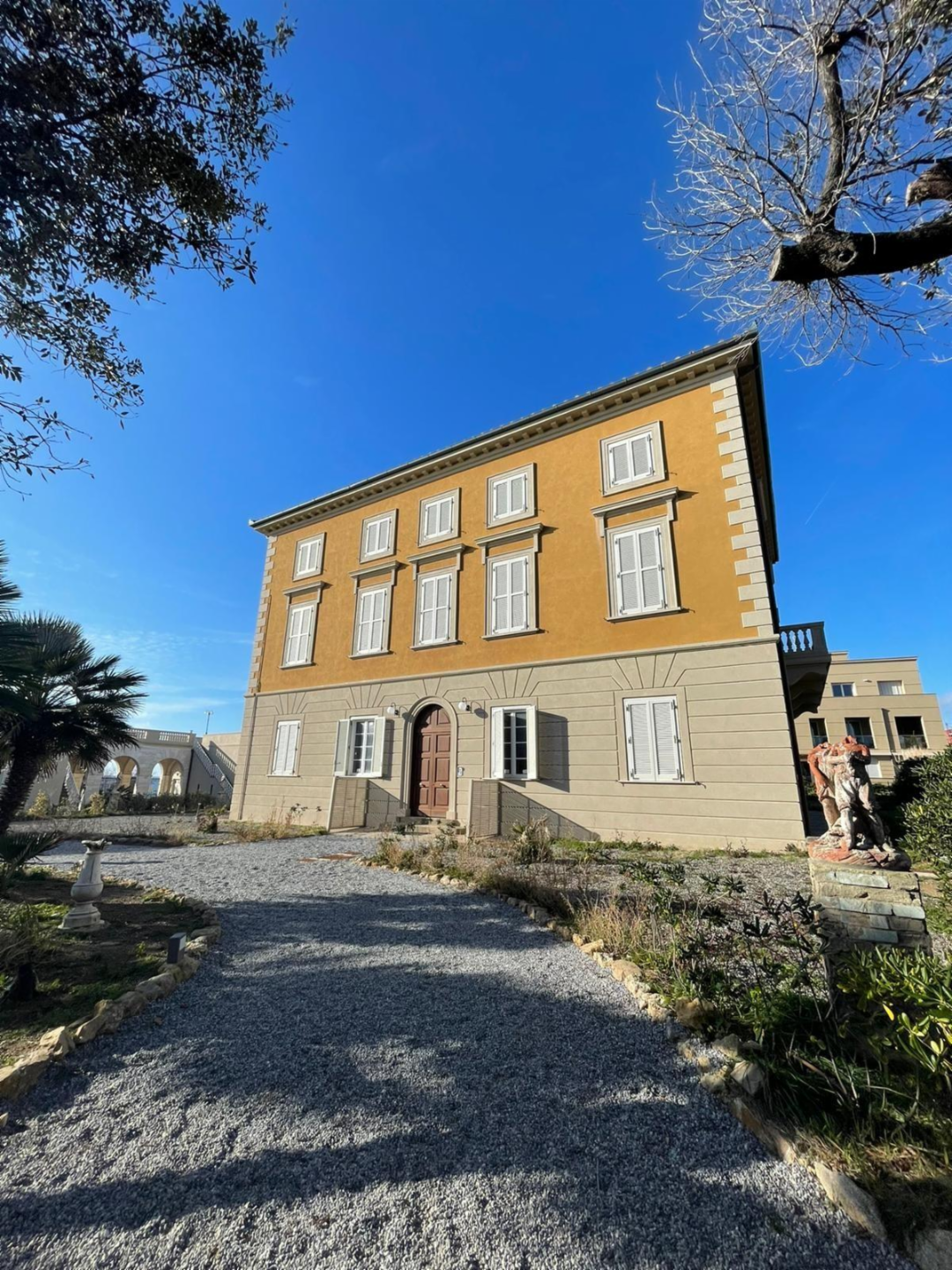 appartamento in vendita a Livorno in zona Quercianella