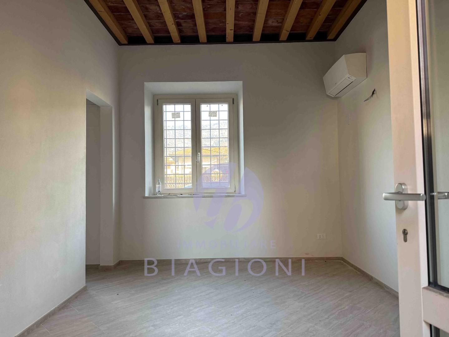 casa indipendente in vendita a Pietrasanta
