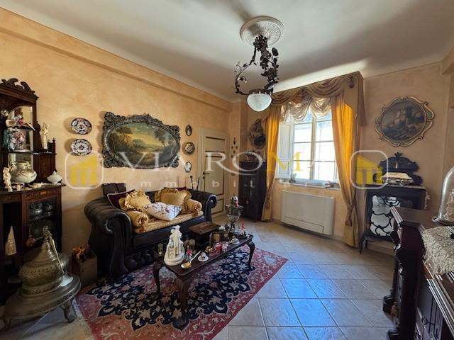 appartamento in vendita a Lucca in zona Centro Città