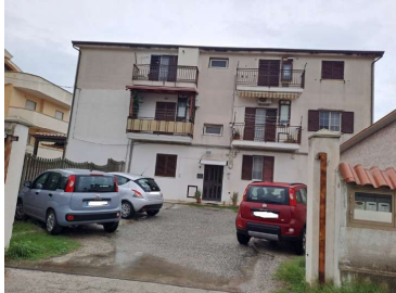 appartamento in vendita a Crotone in zona Farina