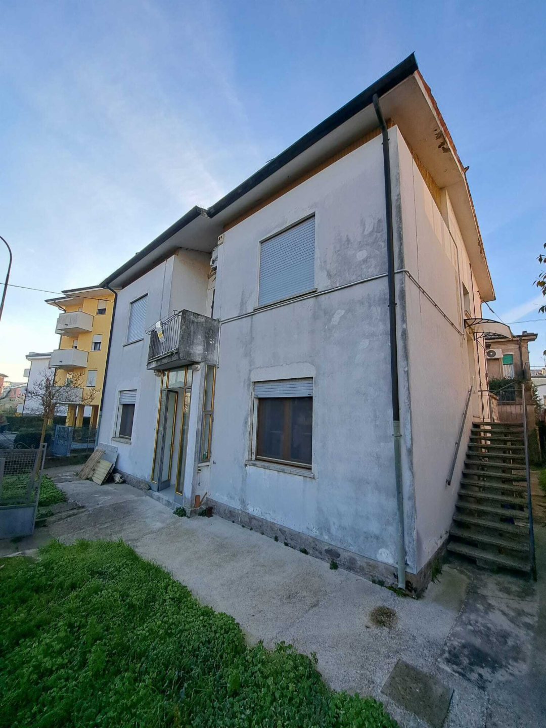 casa indipendente in vendita a Rovigo in zona Centro Storico