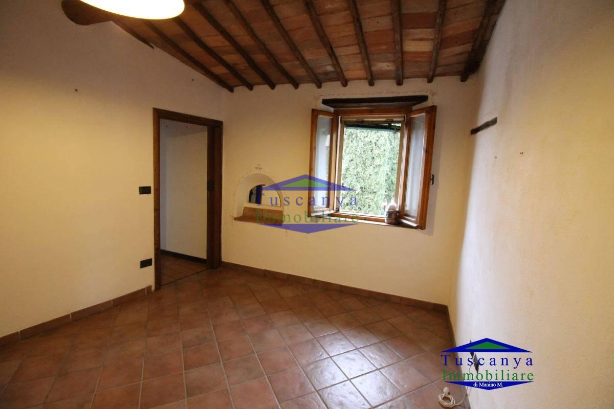 appartamento in vendita a Casole d'Elsa