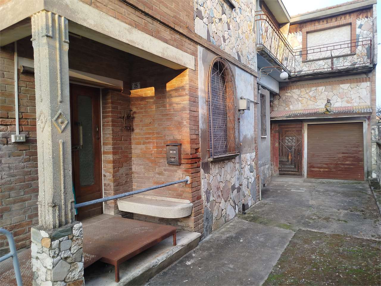 casa indipendente in vendita a Conselice in zona Lavezzola