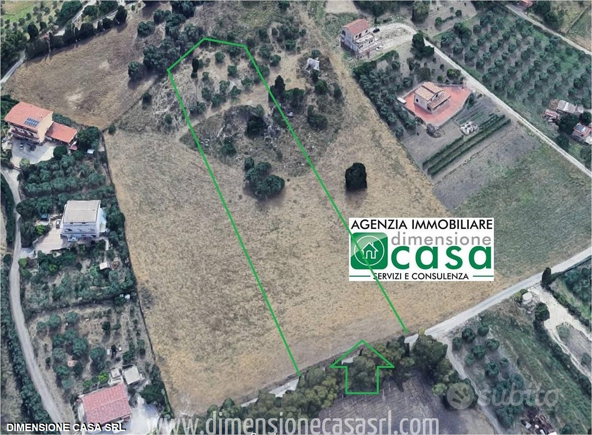 terreno edificabile in vendita a San Cataldo