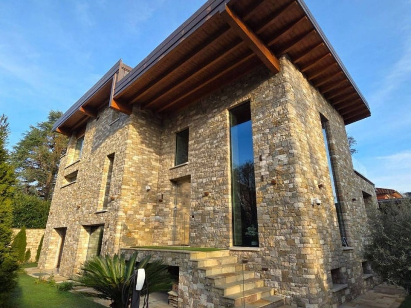 casa indipendente in vendita a Monza