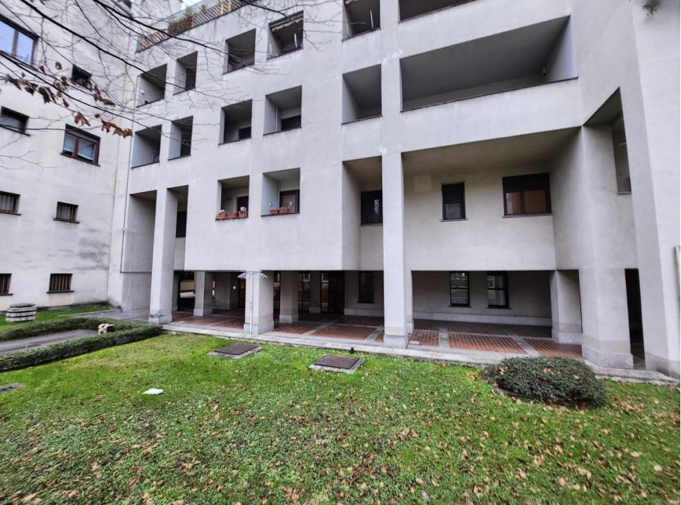 ufficio in vendita a Monza