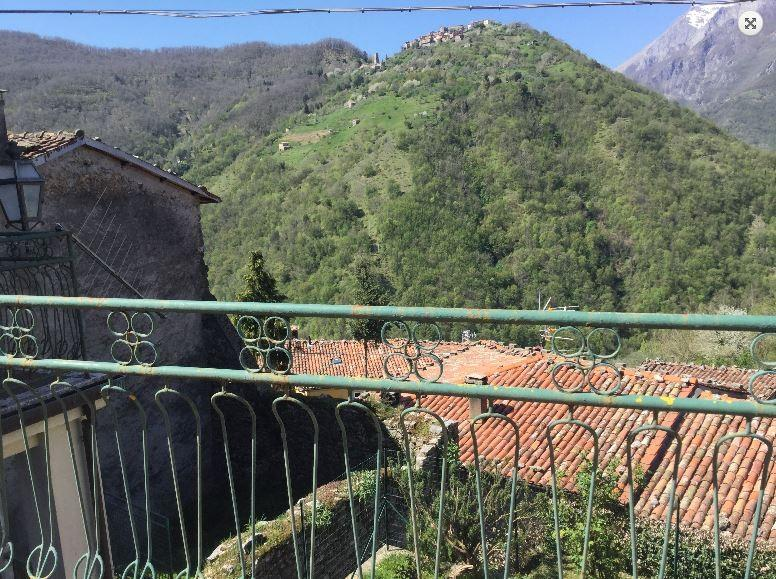 casa indipendente in vendita a Gallicano