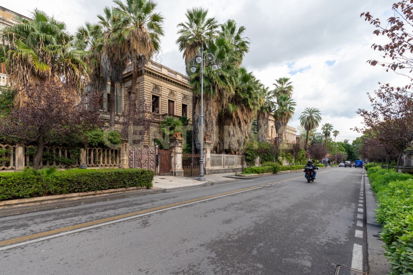 intera palazzina in affitto a Catania