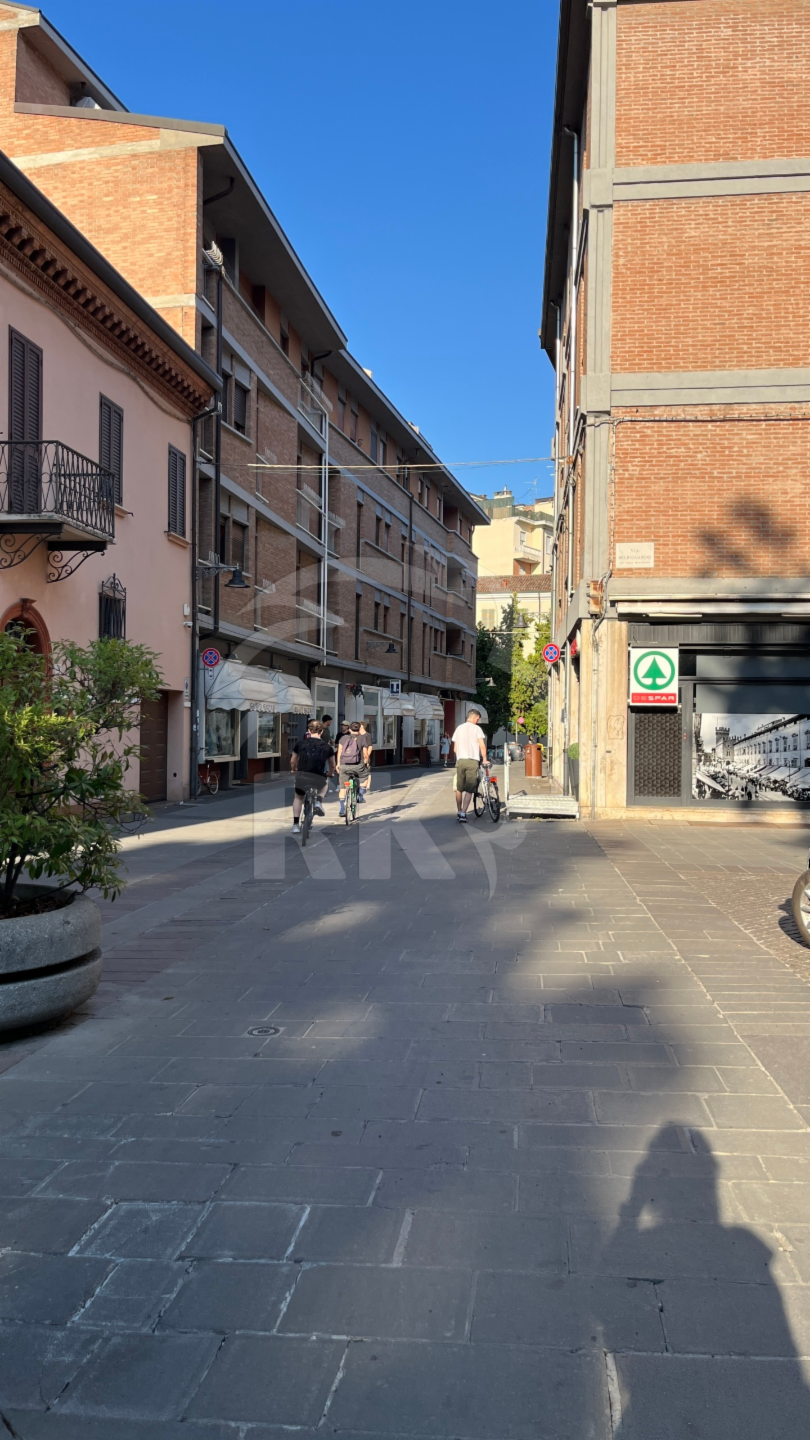 appartamento in vendita a Ferrara in zona Centro Storico