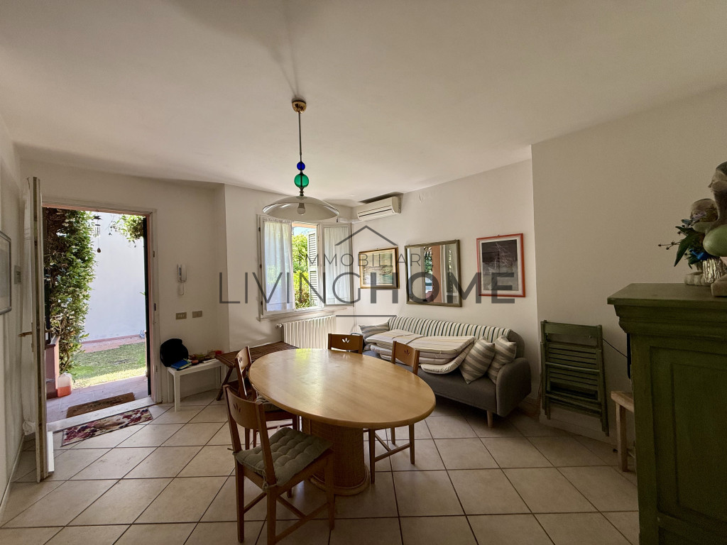 appartamento in vendita a Cervia in zona Milano Marittima