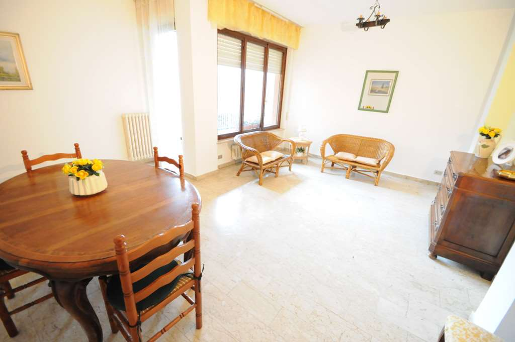 appartamento in affitto a Varese in zona Centro Città