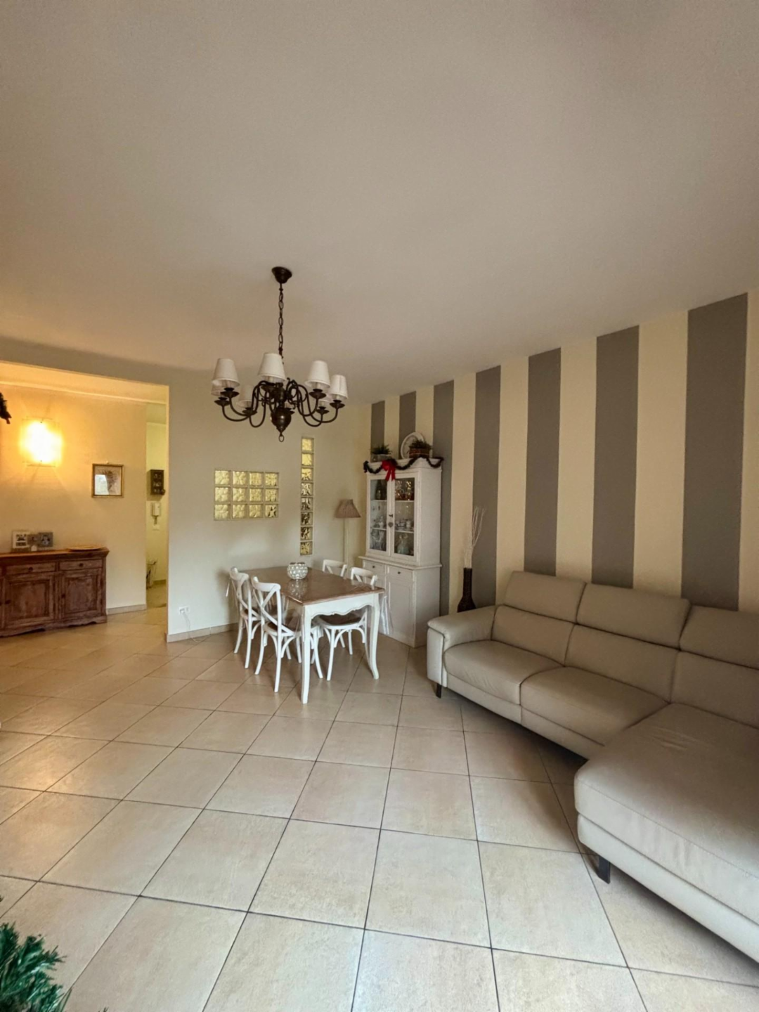 appartamento in vendita a Carrara in zona Marina di Carrara