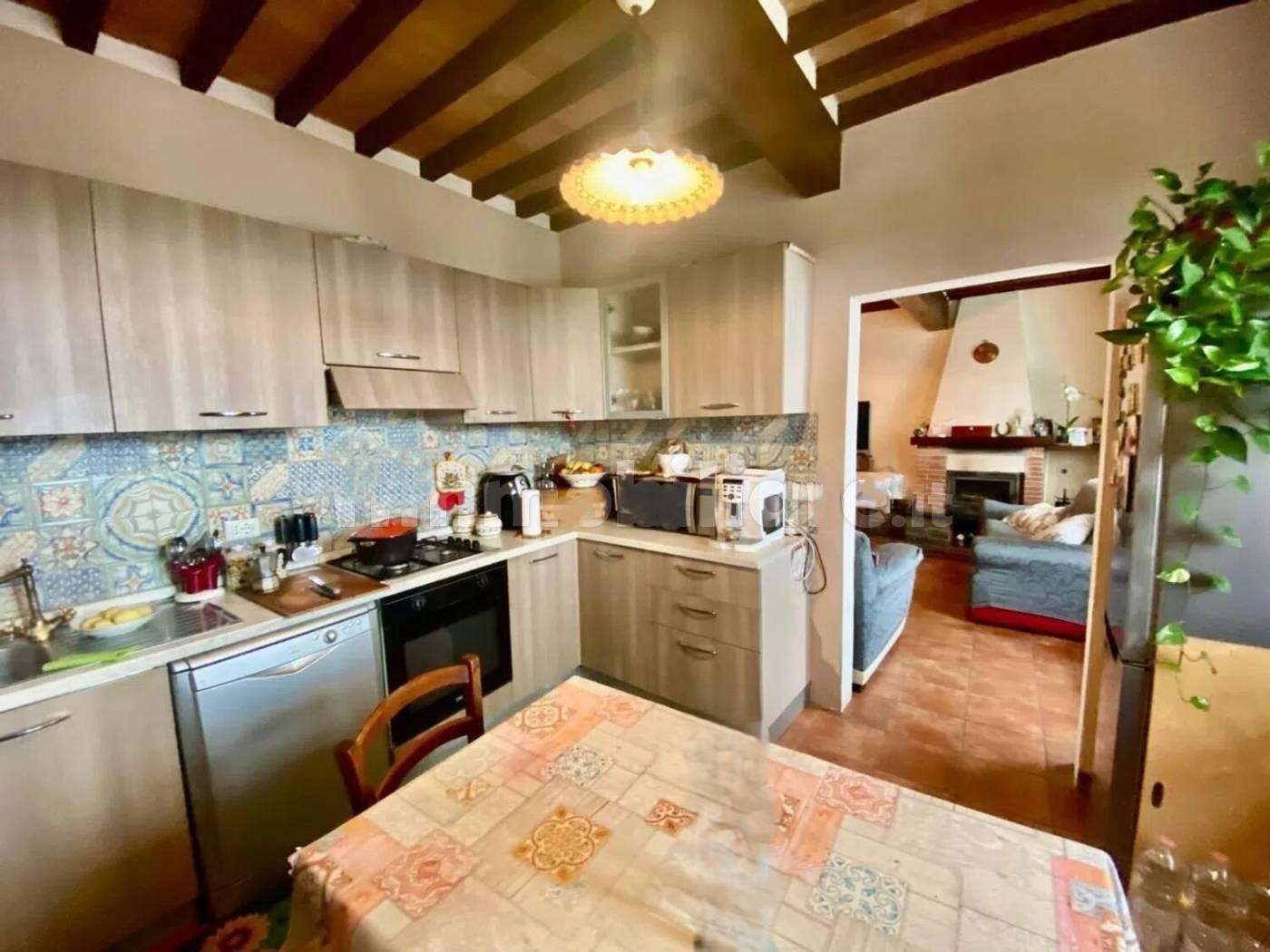 appartamento in vendita a Lucca in zona zona San Marco