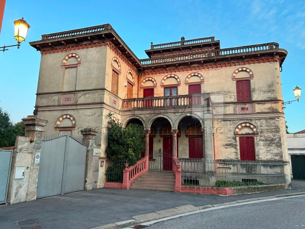 casa indipendente in vendita a Noventa Vicentina