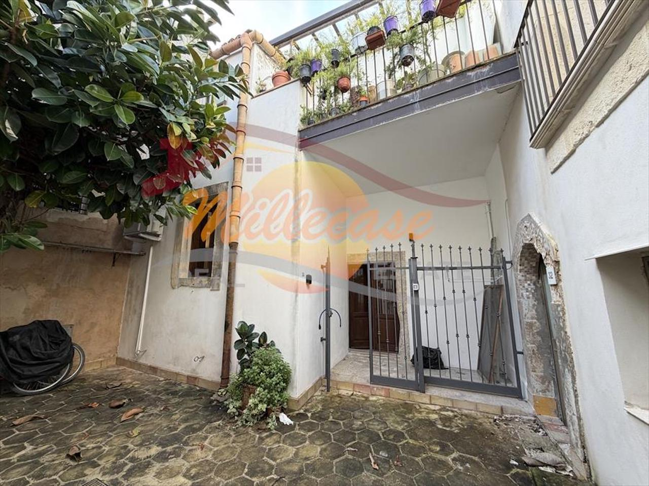 appartamento in vendita a Siracusa in zona Isola Ortigia