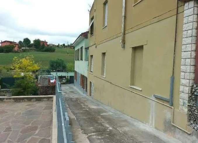 immagine annuncio 1 di 9