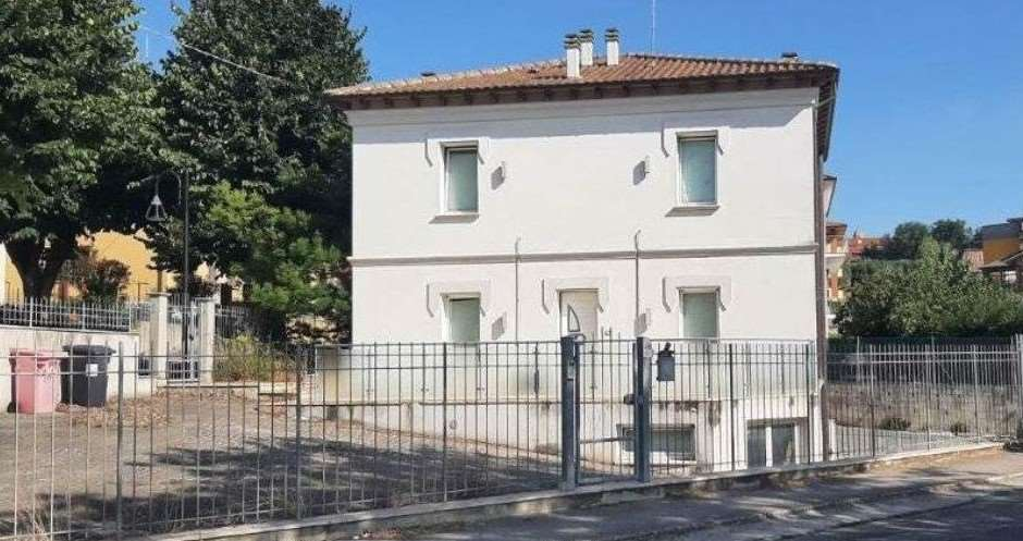 immagine annuncio 1 di 8