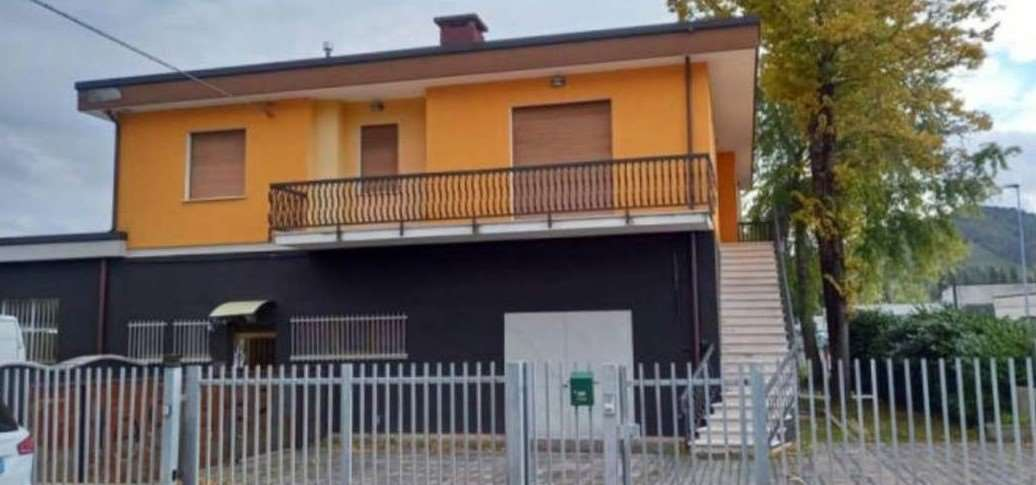 immagine annuncio 1 di 4