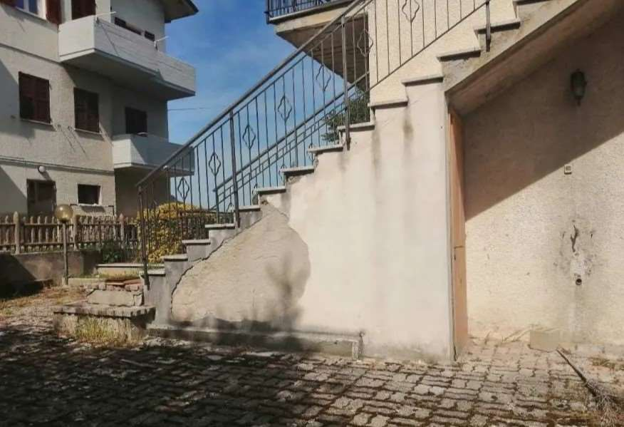 immagine annuncio 2 di 8