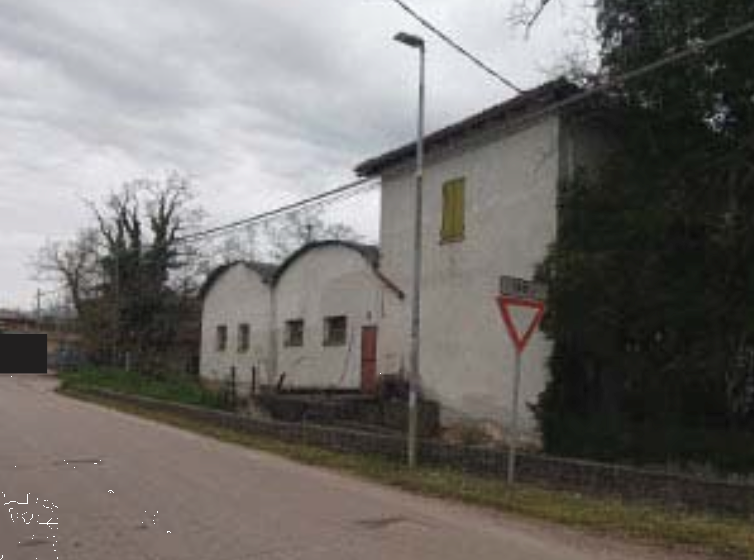 locale di sgombero in vendita a Trevignano