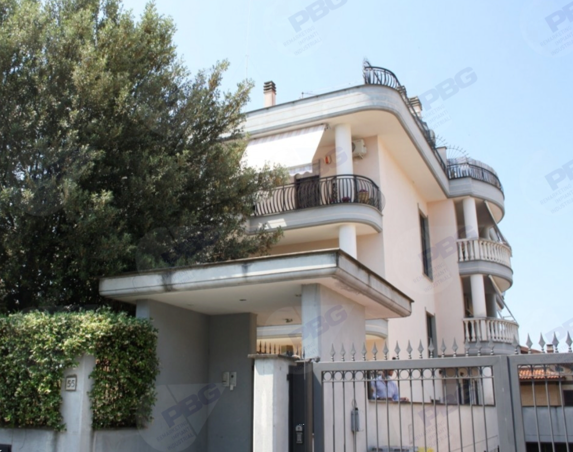 appartamento in vendita a Roma in zona Finocchio