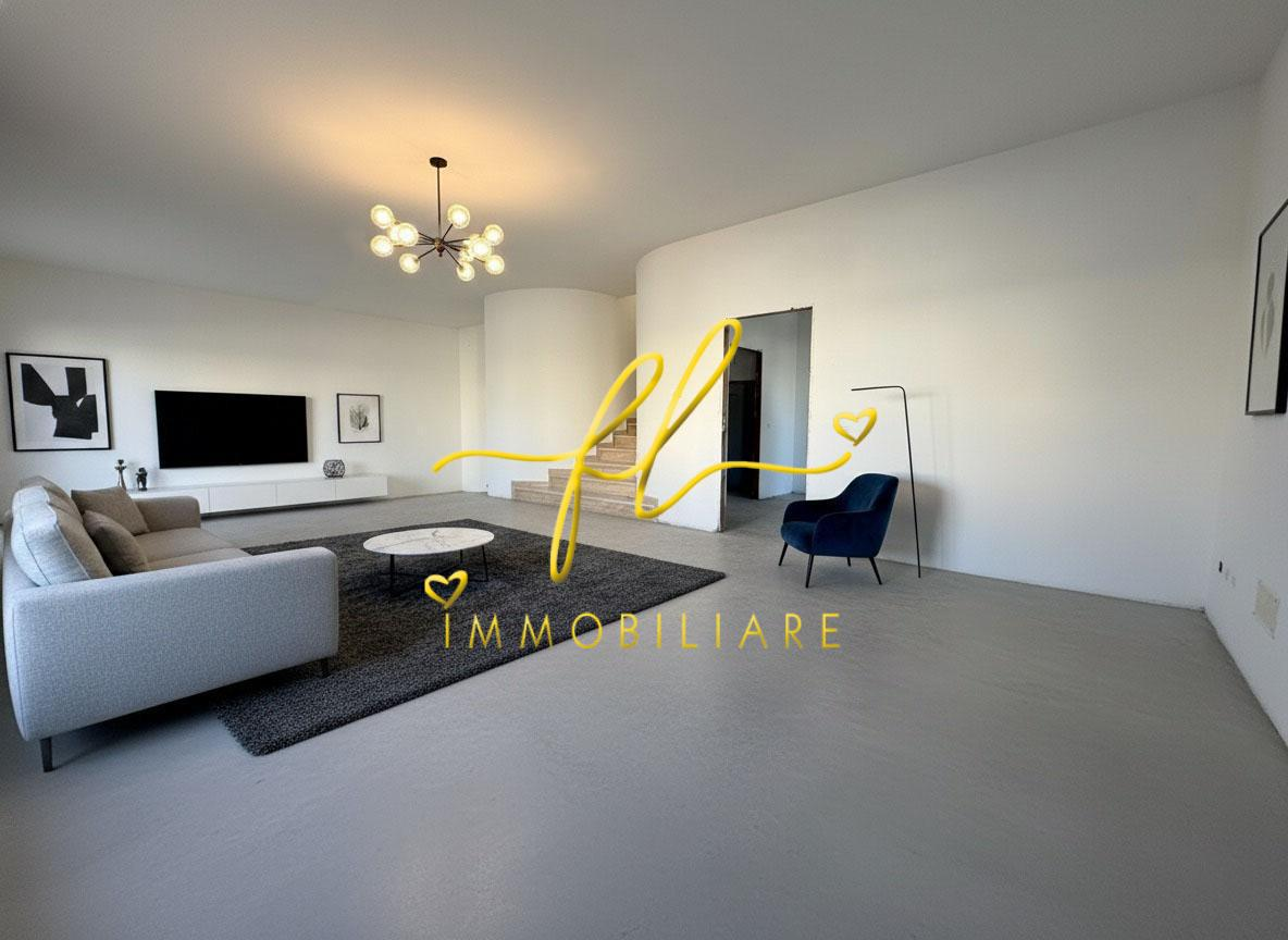 casa indipendente in vendita a Livorno in zona Montenero