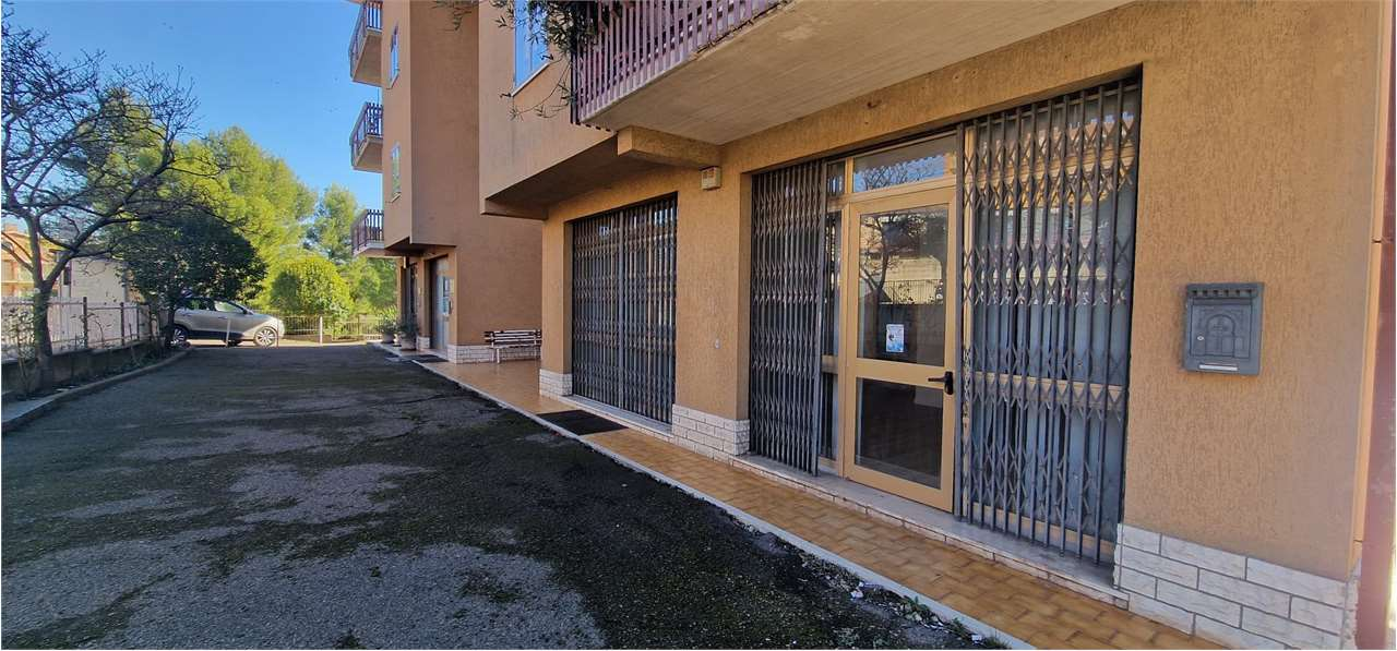 ufficio in vendita a Todi