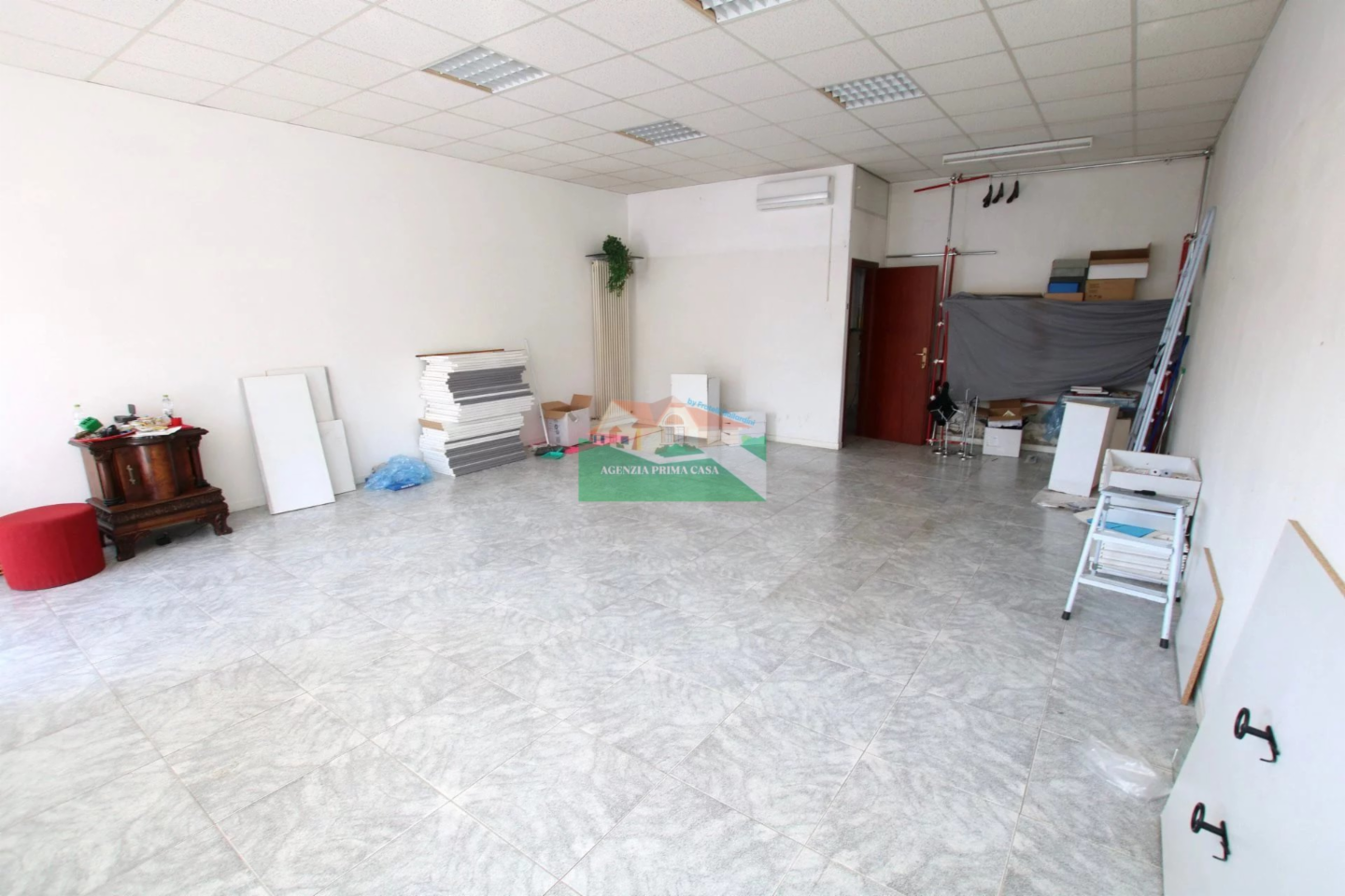 locale commerciale in affitto a Ravenna in zona Classe
