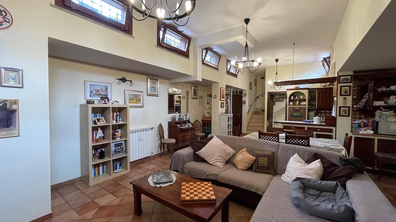 casa indipendente in vendita a Fiumicino in zona Aranova