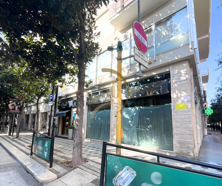 negozio in affitto ad Andria in zona Centro Storico