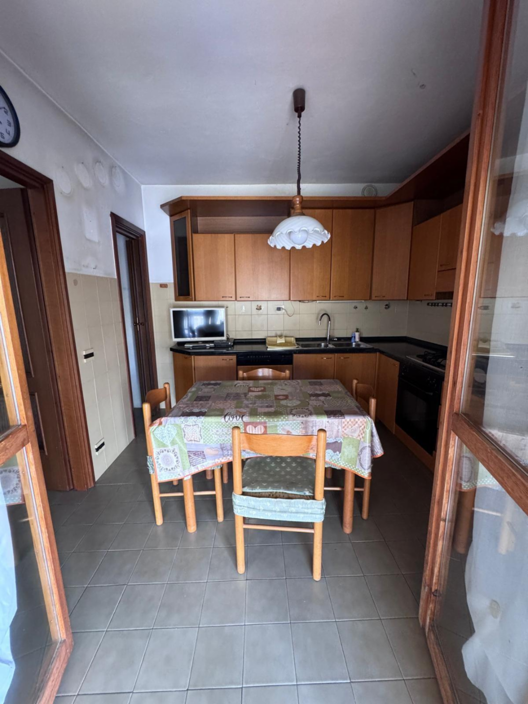 appartamento in vendita a Massa in zona Romagnano