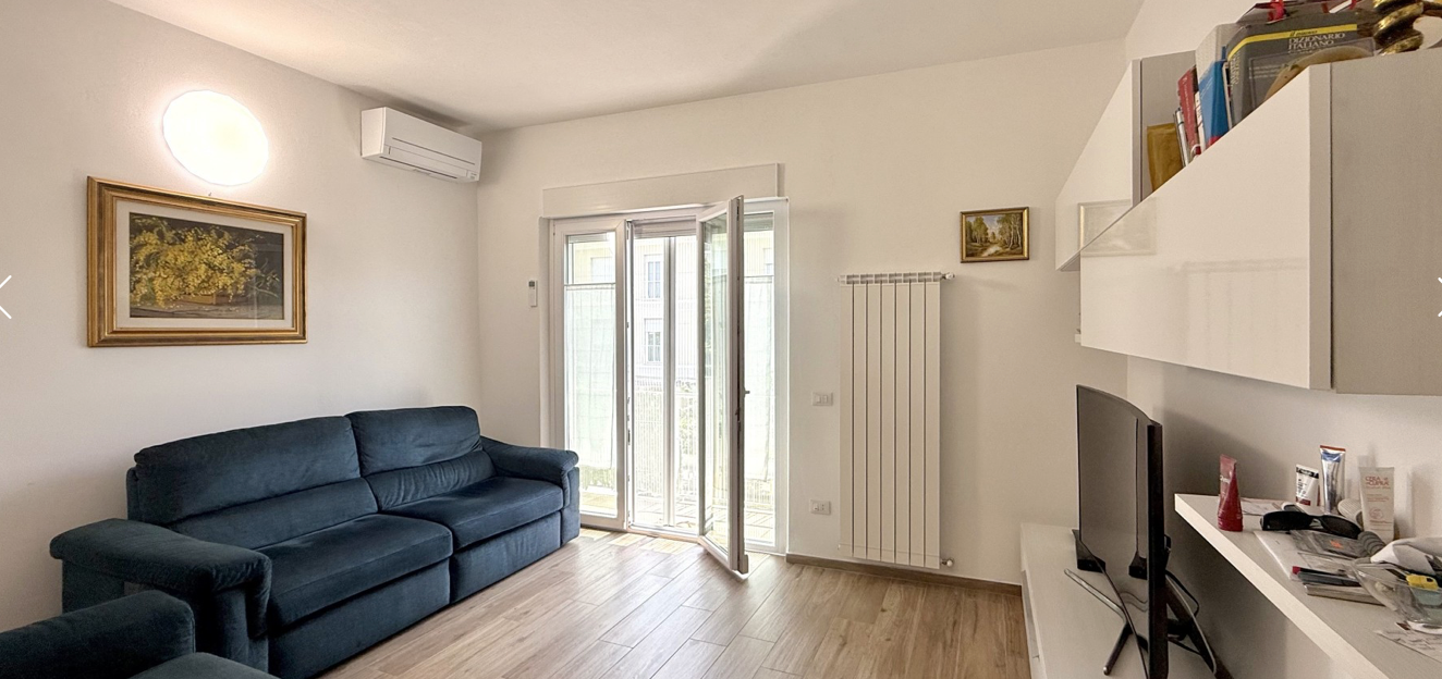 casa indipendente in vendita a Camaiore in zona Lido di Camaiore