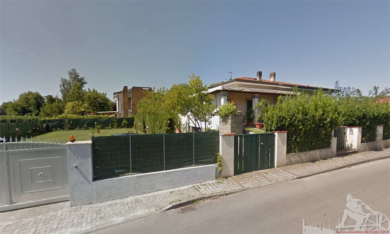 casa indipendente in affitto a Pietrasanta in zona Marina di Pietrasanta