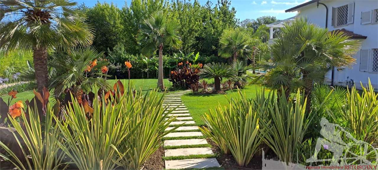 appartamento in affitto a Forte dei Marmi in zona Vaiana