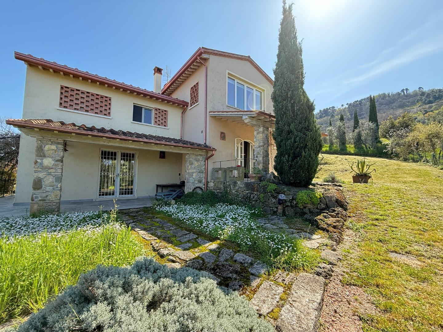 casa indipendente in vendita a Chianni in zona La Pieve