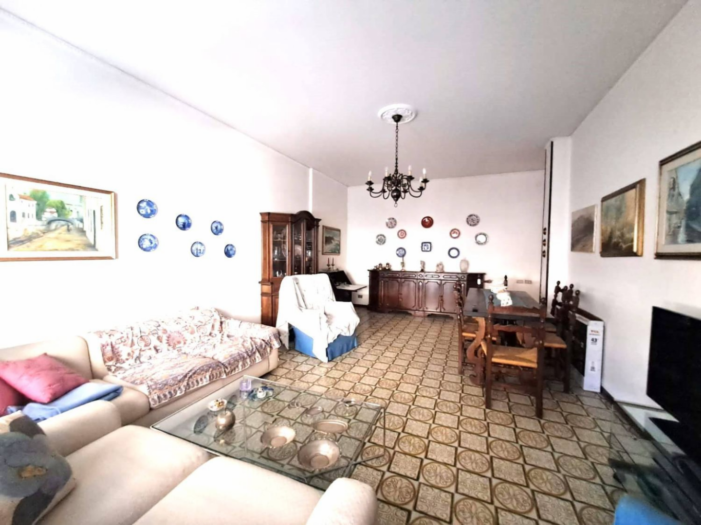 appartamento in vendita a Carrara in zona Centro Città
