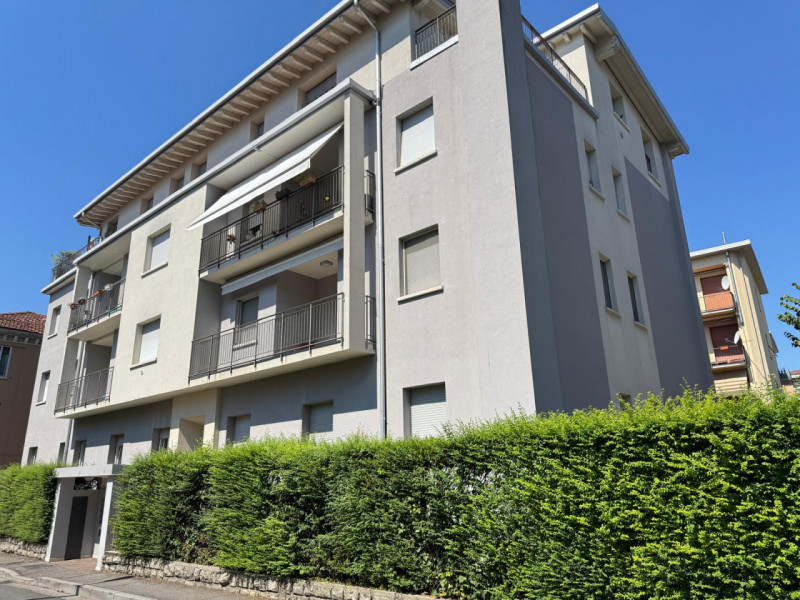 appartamento in vendita a Brescia in zona Porta Venezia