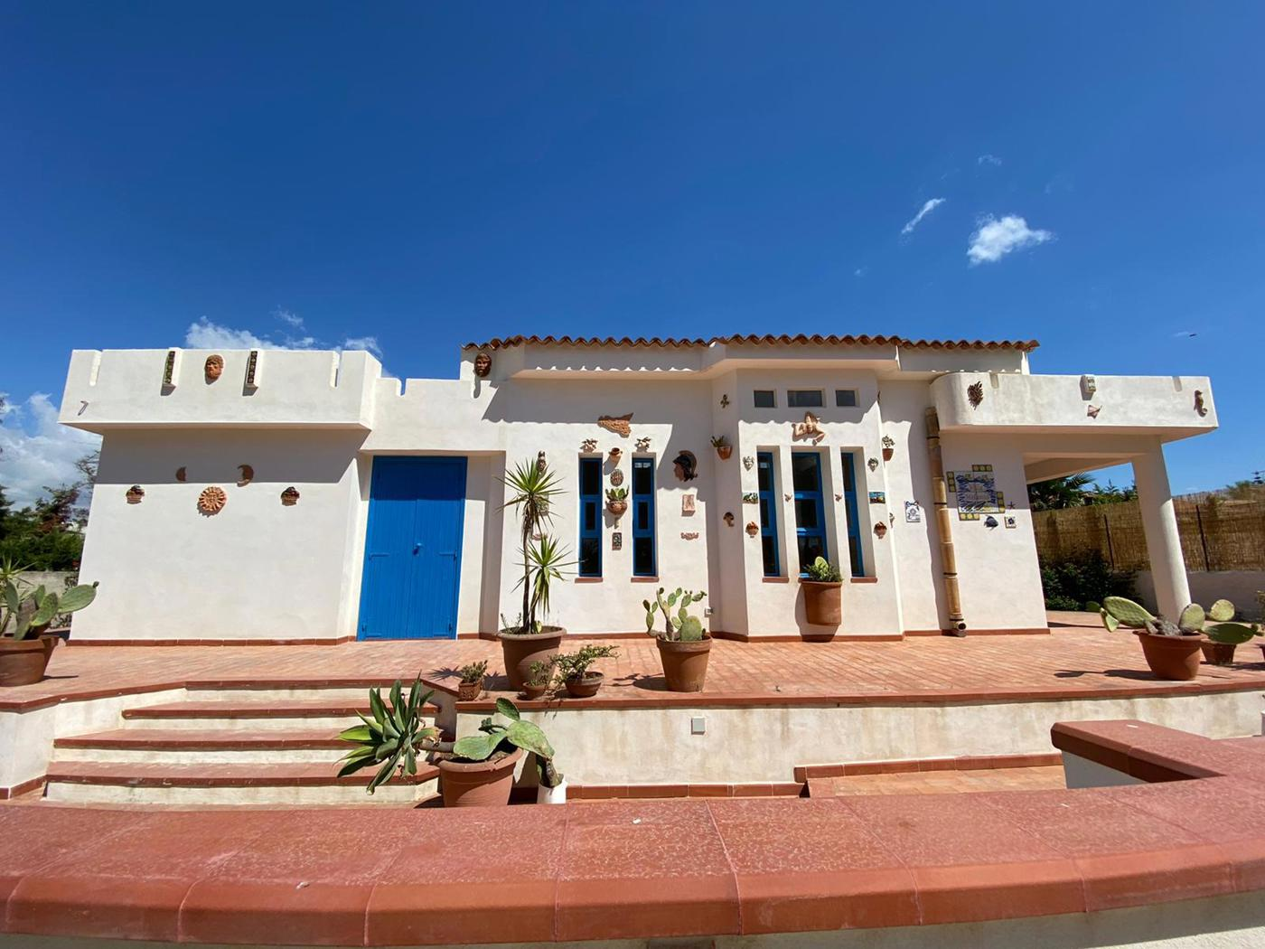 casa indipendente in vendita a Noto in zona Reitani