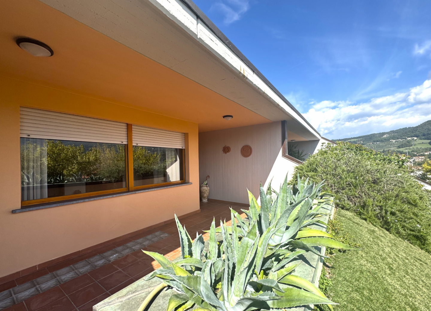casa indipendente in vendita a Vaiano