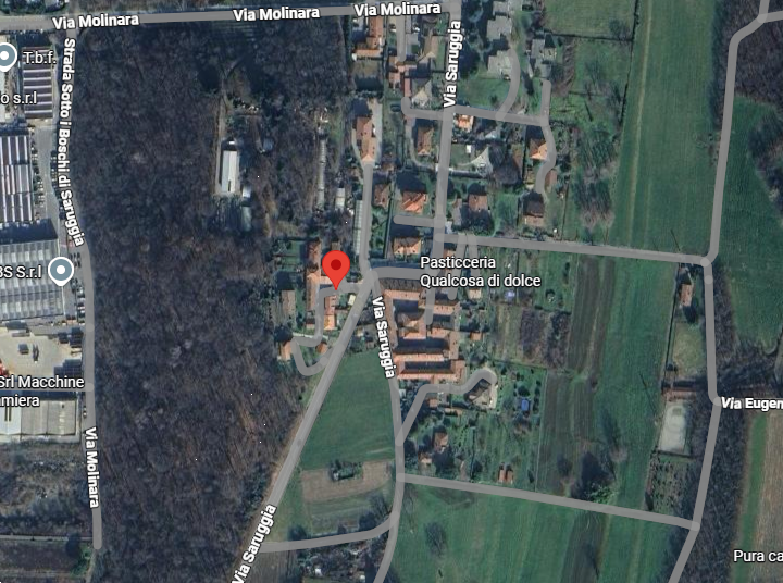 appartamento in vendita ad Albavilla in zona Saruggia