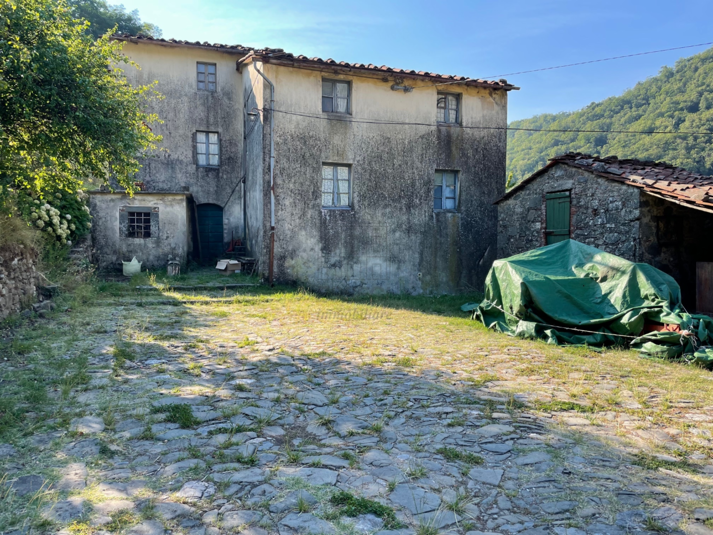 casa indipendente in vendita a Pescaglia
