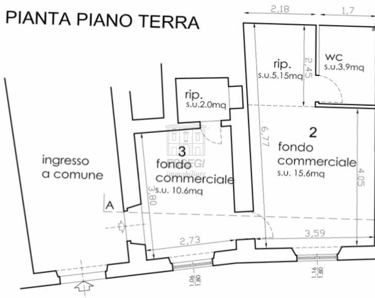 locale commerciale in vendita a Lucca in zona Centro Città