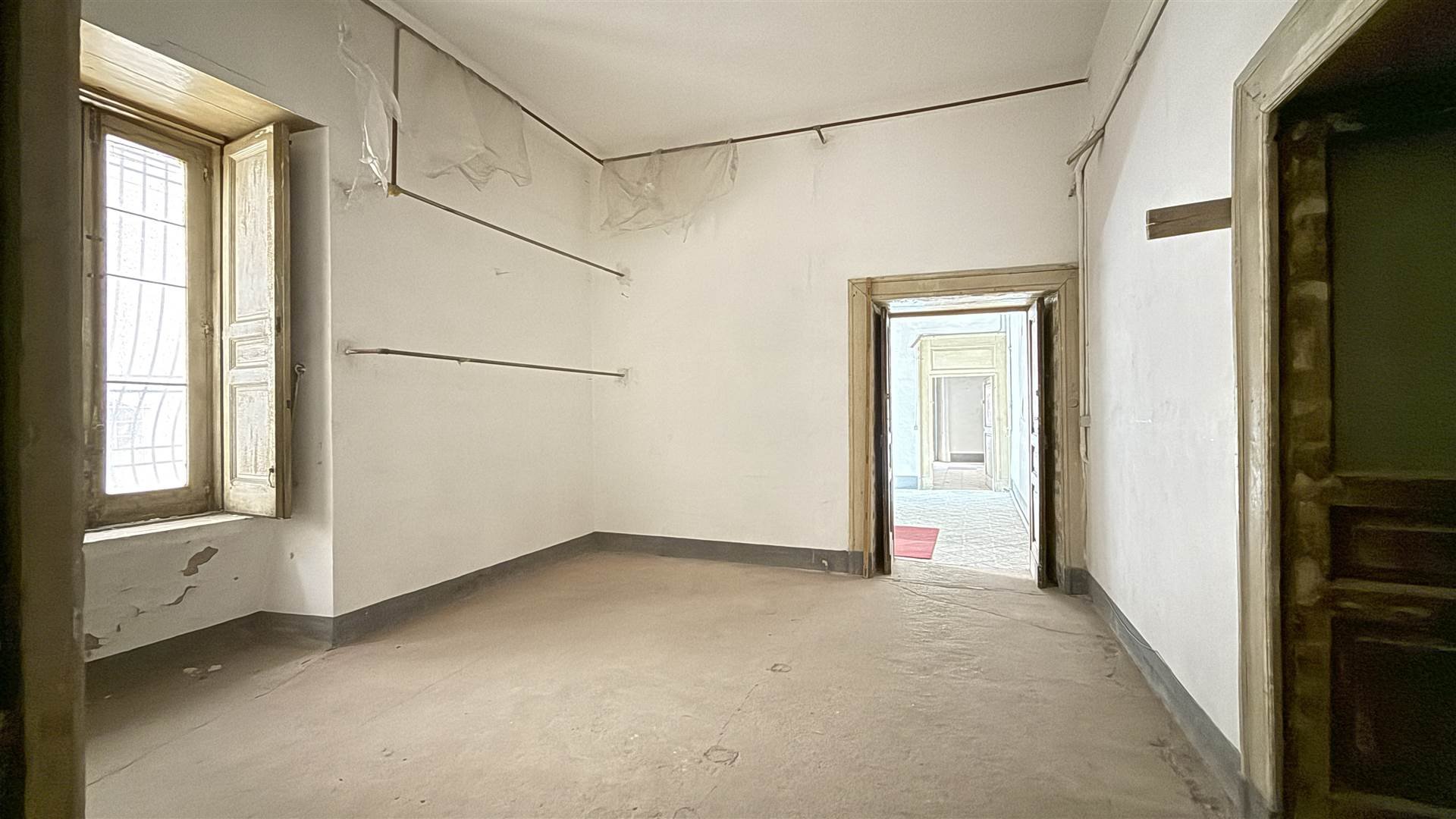 casa semindipendente in vendita a Salerno in zona Centro Città