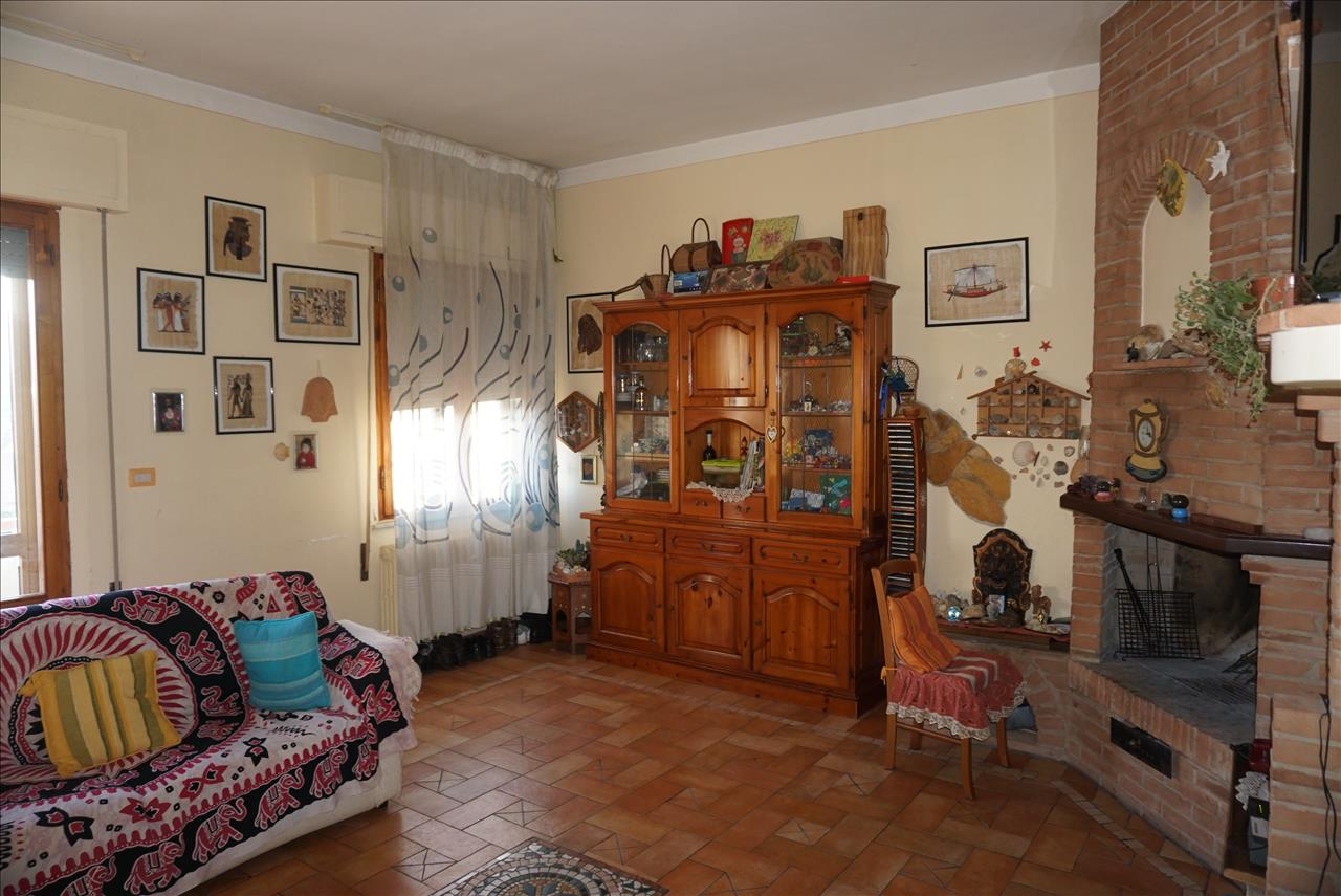 appartamento in vendita a Sarteano in zona Castiglioncello del Trinoro