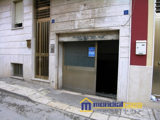 locale di sgombero in vendita a Pachino